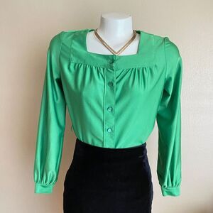 Vintage Large Green Button Down Blouse Square Neck Long Sleeve 70s